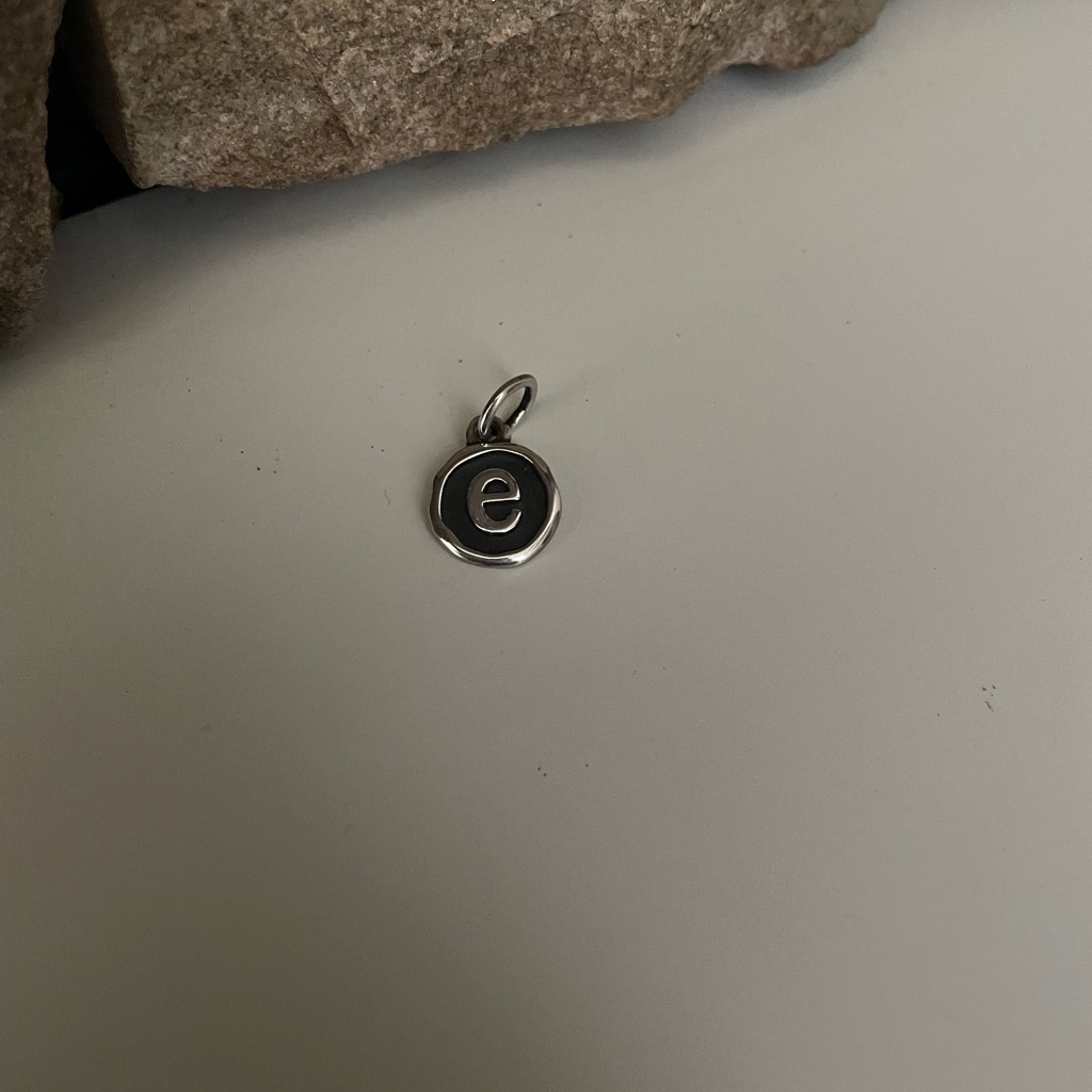James Avery E Initial Charm
